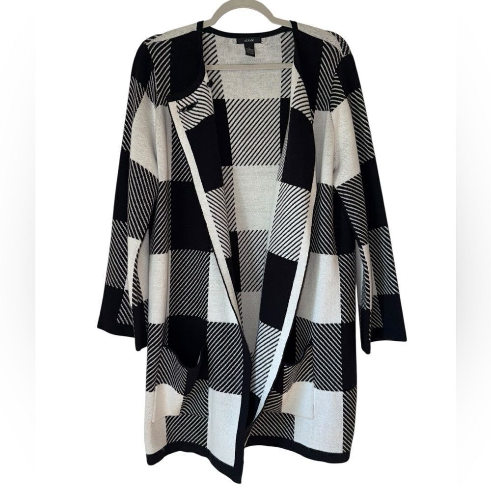 Women’s Alfani Patchwork Cardigan Size Medium Black and White
